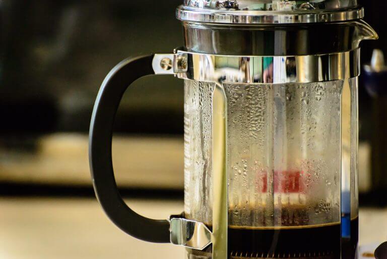 French Press Nedir, Kahve Nasıl Demlenir? biKafein