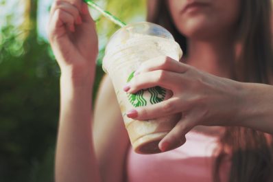 Doubleshot Iced Shaken Espresso Tarifi (Starbucks Usulü)